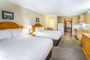 Clarion Hotel & Suites Fairbanks near Ft Wainwright - Chambre