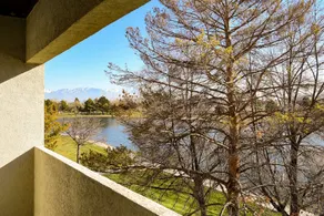 DoubleTree by Hilton Hotel Salt Lake City Airport - Vue de la chambre