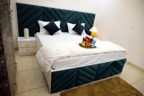 Hotel Lyf Suites - bahadurgarh - Zimmer