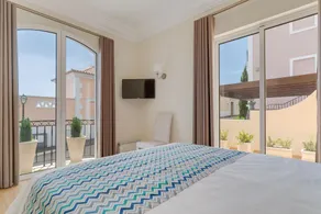 Villa Sol Palheiro Village by Holiday Rental Madeira - Zimmer