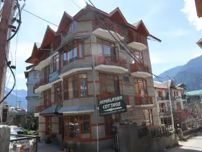 New Himalayan Cottage Manali - Fassade der Unterkunft