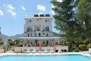 Marsin Hotel - Basseng
