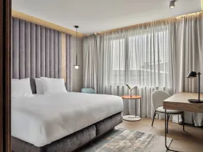 Crowne Plaza Sofia by IHG - Room