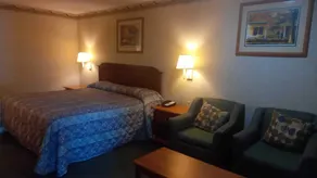 Traveler Inn and Suites - Rum