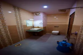 The Grand Jabalpur - Badezimmer