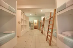 Paziflora Hostel -STARLINK- - Quarto