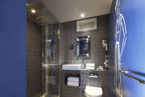 Hôtel Paris Est Lafayette - Salle de bain