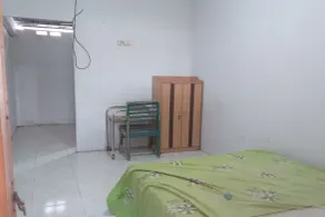 OYO Life 93259 Kos Kurnia - Room