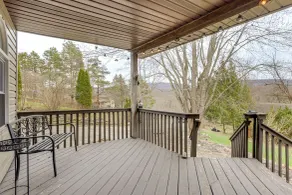 Great for Groups! Spacious Melcroft Home w/ Deck - Interiör