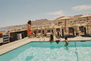 AutoCamp Joshua Tree - Piscine