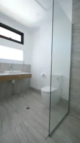 Sunset Place Apartments - Baño