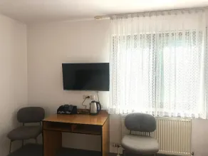 Hotel Neue Traube - Habitación