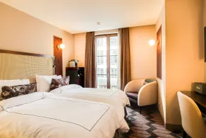 Mom'Art Hotel - Værelse