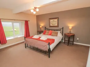 Tidkinhow Farm - Chambre
