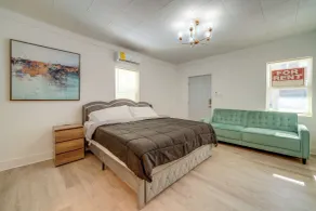 Historic Hinton Gem: Walkable Luxury Near Dtwn! - Interiør