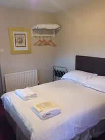 Barons Court Hotel - Zimmer