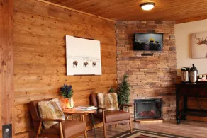 Elkhorn Cabins And Inn - Zona de estar del vestíbulo