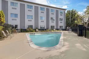 Best Western Louisville Airport Expo - Piscine