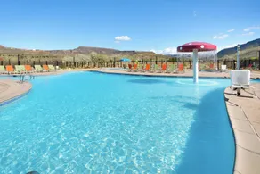 Fairfield Inn & Suites by Marriott Virgin Zion National Park - Piscine