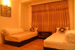 Pradhan House - Home Stay with Garden - Room