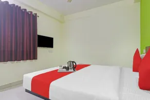 Hotel O Dk Reddy Square - Quarto