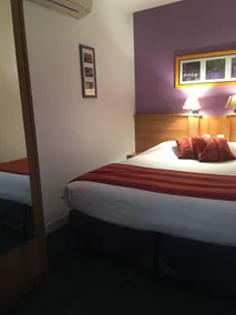 Bagnoles Hotel - Contact Hotel - Camera