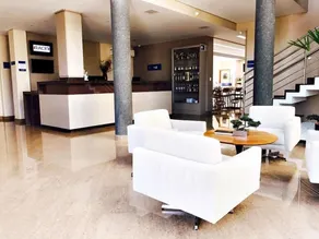 Racini Suites Hotel - Réception