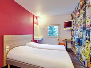 hotelF1 Cholet - Chambre