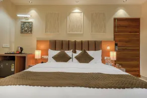 The Roseville Grand Near Chandigarh University-Rayat Bahra University Kharar Chandigarh - Chambre