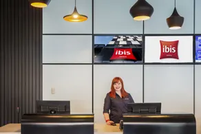 ibis Adelaide - Reception
