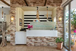Panorama Gennadi Guest House & Bistrot - Réception