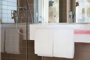 Comfort Hotel Bergen Airport - Bathroom