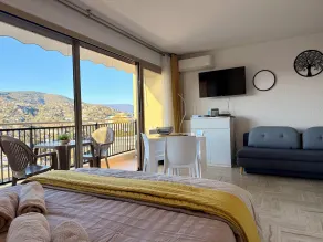 La Marina Cannes Suites  - Værelse