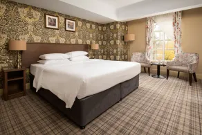 The Dean Court - Room