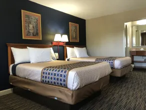 Travelodge by Wyndham Williamsburg Colonial Area - Værelse