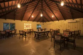 Dvara Siruvani - Restaurant