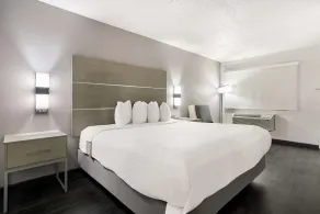 SureStay Hotel by Best Western Grants - Room