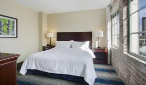Embassy Suites by Hilton New Orleans - Chambre