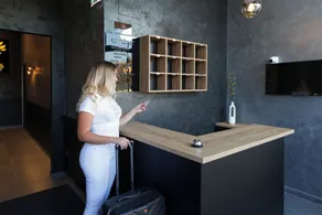 Nest Suites - Reception