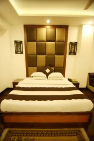 Hotel Parkway Deluxe - Zimmer