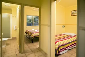 Tasman Holiday Parks - Torquay Palms - Room