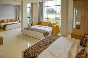 Hotel Poonam Residency - Værelse