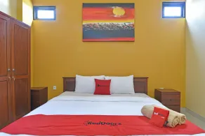 RedDoorz @ Uluwatu Bali - Chambre