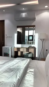 Roaa Al-Jamwaut  - Zimmer