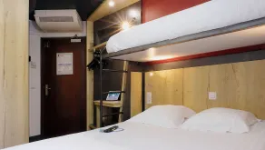 In Hotel Nancy Frouard - Room