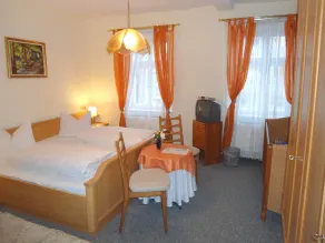 Hotel Krone - Habitación