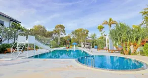 The Princess Beachfront Resort - Pool