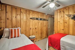 Waterfront Sebago Lake Cottage W/dock + Beach - Rum