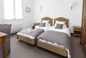 HÔTEL JEAN DE BRUGES - Værelse