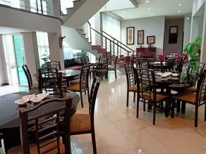 Hotel Surya Palace Syariah - Restaurant
